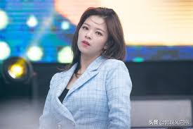 She assures fans though that she is doing better and is now recovering. After Twice Yu Jeongyeon Lost 8kg Her Performance On The Return Stage Made Fans Heartache Inews