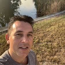 Jason Arakaki's Instagram, Twitter & Facebook