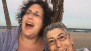 Lori Kraft's Instagram, Twitter & Facebook