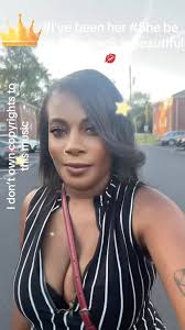 end of summer vibes🌺🦋 #fall is the air #been her #loving the skin I'm in,  the love I found from within Charisma Moore💋