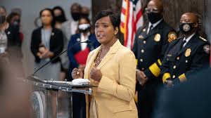 During an appearance on cnn's state of the union, bottoms urged the president to stop talking, saying that he was only. Wtw7jif5qzuium