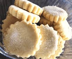 Les Comtesses Kontes En Creole Guyanais Sont Des Petits Sables Un Peu Sucres Typiques De La Cuisine Guyanaise La Recette Facile Recette Recettes De Cuisine