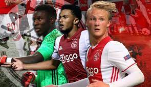 Kasper dolberg curls into the bottom corner to put denmark ahead against wales in the last 16 of the european championship in amsterdam. Ajax Amsterdam Das Sind Aktuell Die Besten Ajax Youngster