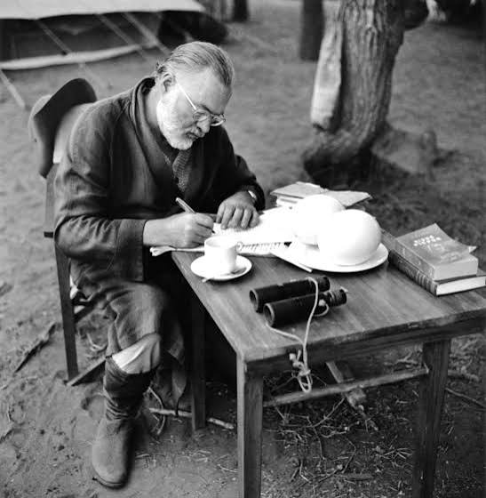 Hemingway as the Godfather of Long-form | The New Yorker