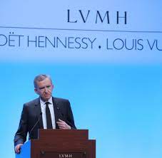 Последние твиты от lvmh (@lvmh). Luxusimperium Lvmh Der Gigantische Kaschmir Deal Des Bernard Arnault Welt