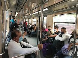 Sus 12 líneas recorren gran parte de la ciudad y del estado de méxico. En 11 Lineas Del Metro Cdmx Practicamente El 100 De Los Usuarios Usan Cubrebocas Al Interior Del Vagon