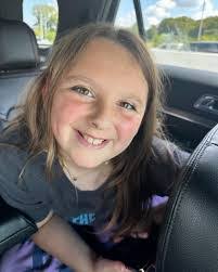 Jewel Evans's Instagram, Twitter & Facebook