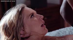 ❤️ สุดระยำตำแม่เพื่อน XXX Video