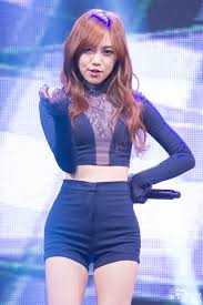 Aoa's comeback kdkdjsksks look at my baby mina she's so cute (thanks aoa i already like 2k17). Starry Eyed