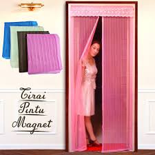 Tirai magnet taiwan grosir pintu kawat nyamuk jakarta murah adalah salah satu alat penanganan serangga dan hama yang digunakan sebagai penghalan nyamuk masuk ke ruangan. Dianitama Accesories Tirai Pintu Magnet Anti Nyamuk Magnetic Curtain Magic Mesh Murah Pusat Tirai Nyamuk Magnet Murah