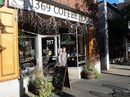 Central Square 1369 Coffee House Cambridge Ma Coffee House Coffee Shop Great Coffee
