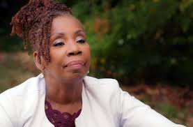 Check Out The Extended Trailer For Own S Award Winning Docu Series Iyanla Fix My Life The New Season Premier Hair Styles Natural Hair Styles Diy Hairstyles