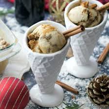 No Churn Eggnog Amp Gingersnap Protein Ice Cream This Holiday Treat Packs 13 Grams Of Protein Per Serving Protein Ice Cream Ice Cream Holiday Treats