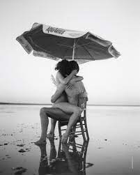 Parfois, cette envie arrive lorsque nous sommes à la plage à cause des si néanmoins vous voulez absolument tenter l'expérience du sexe à la plage, il faut suivre quelques conseils. Modzik