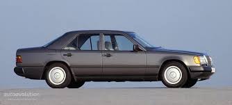 Mercedes W124 E Class 1984 1995 Bruno Sacco Http S1 Cdn Autoevolution Com Images Gallery Mercedesbenze K Mercedes Benz Classes Mercedes W124 Daimler Benz