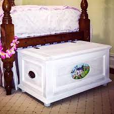Keepsake Chest By American Revolution Design At Private Residence Fairfield Ct Handcrafted Bed Furniture Design Custom Furniture