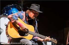 Neil Young And Promise Of The Real At Greek Theatre In Berkeley Ca On 10 17 2015