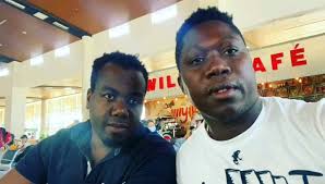 Se viene colaboración de Herencia de Timbiquí y Orlando Liñán? 🤔 Esta fue  la conversación musical de @herenciadetimbiqui con @orlandolinan para Buen  día Colombia ❤️☀️