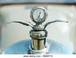 A Wilmot Breeden Calormeter With Wings Hood Ornament On A Classic Car On A Sunny Day At A Vintage Automobile Ral Hood Ornaments Car Hood Ornaments Vintage Cars