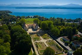 Le fc prangins sport a célébré cet automne les 10 ans d'existence de ses équipes… match en une. Leman 4 Kids Chateau De Prangins