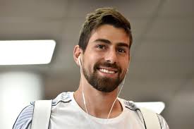 Luan peres petroni (born 19 july 1994), known as luan peres (brazilian portuguese: Com Compra Apalavrada Santos Estende Contrato De Emprestimo De Luan Peres Santos Ge