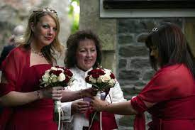 Super hot wifey gets epic knockers deep throated and humped while her spouse observes. Hot Trends For Vow Renewal Attendants I Do Still