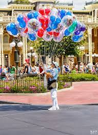 The Balloon Seller Disney Balloons Balloons Disney Photos