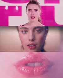 Jennifers Body com Megan Fox foi negligenciado porque foi comercializado  como se fosse um filme pornografia suave com fotos baratas das suas mamas  e bunda.. mas na verdade acabou por ser um