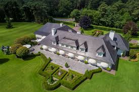 Bij elk huis vind je ook buurtinfo en de gem. Huis Te Koop Wijnantslaan 1 3630 Maasmechelen Funda