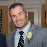 3100+ "Ventura'" profiles