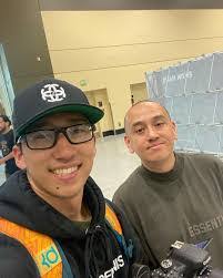 Dennis Behrend's Instagram, Twitter & Facebook