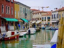 We work with enthusiasm and care to ensure a positive buying experience. Murano Burano Geheimnis Der Glasblaser Kunterbunte Fischerhauser Passenger On Earth