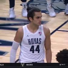 Fenerbahçe'nin genç yıldızı ömer faruk yurtseven'in kolej ligi takımlarından north caroline state ile sözleşme imzaladığı iddia edildi. Omer Faruk Yurtseven Den 2 Harika Basketbol Gundemi