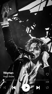 Black And White Harry Styles 2020 Woman Wallpaper Harry Styles In 2020 Harry Styles Wallpaper Harry Styles Pictures Harry Styles