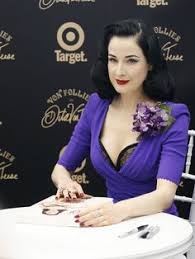 Dita von teese launches new 'scandalwood' fragrance in la: 43 Dita Von Teese Ideen Dita Von Teese Mode Uber 50 Humpelrock