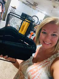 Just bought this beautiful hanger