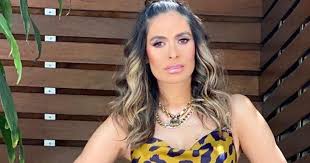 La conductora de hoy, galilea. Galilea Montijo Pose With Three Dresses Ideal For This Summer World Today News