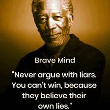 Making a 2 tier cake with fondant for a 50s 70s costume party