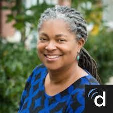 Esther Elliott's Instagram, Twitter & Facebook