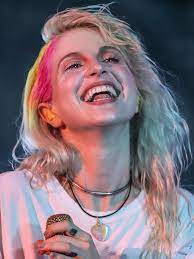 Hayley Williams Leads Paramore S Hayley Williams Paramore Hayley Williams Haley Williams
