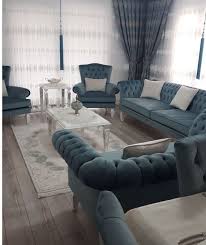 Marketlerde bile kolaylıkla bulabileceğiniz, plastikimsi bir yapıda üretilen halı kaydırmaz ürünleri, halının altına yerleştirerek üstelik bu ürünler bu kaymayla beraber katlanmaya, buruşmaya başlayabilir ve halı altından rahatsız edici hale gelebilir. Salon Halisi Nasil Olmali Dekorblog