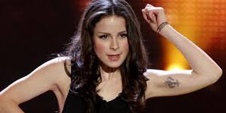 Lena meyer landrut was born on born 23 may, in the year, 1991 and she is a very famous german singer and also a songwriter. Lena Meyer Landruts Neues Album Ein Star Ist Ein Star Ist Lena Taz De