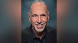 Dan Angel's Instagram, Twitter & Facebook