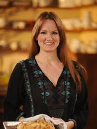 Ree Drummond Food Network Foodnetwork Com My Favorite Chef On Food Network Her Recipes Are Easy And Quick Pioneer Woman Ree Drummond Food Network Recipes