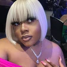 Shalynn Williams's Instagram, Twitter & Facebook