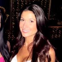 Melissa Dinges's Instagram, Twitter & Facebook