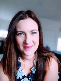 Maria Falla's Instagram, Twitter & Facebook