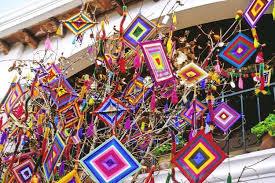 God S Eye Tree For Christmas In Guatemala Gods Eye Camping Crafts Party Decorations