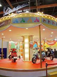 A Vespa Merry Go Round Love