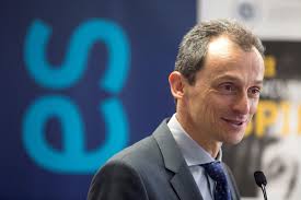 Pedro Sánchez recupera a Pedro Duque para presidir Hispasat en sustitución  de Jordi Hereu